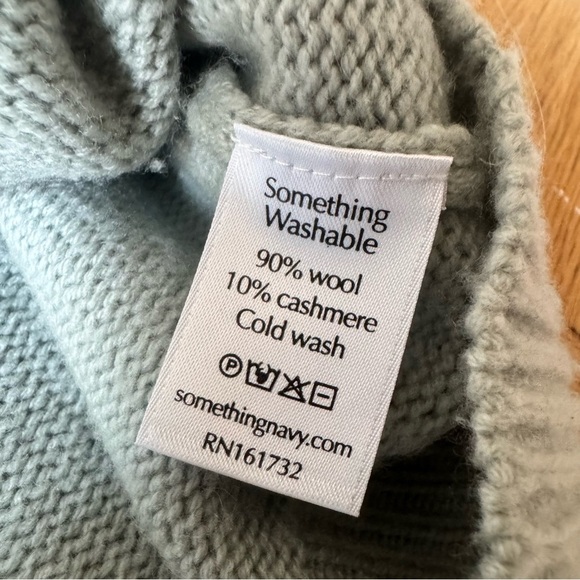 Something Navy Medium Mint Green Turtleneck Sweater Pullover Wool Cashmere - Picture 4 of 7